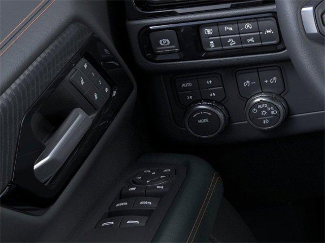 2025 GMC Yukon Vehicle Photo in PUYALLUP, WA 98371-4149