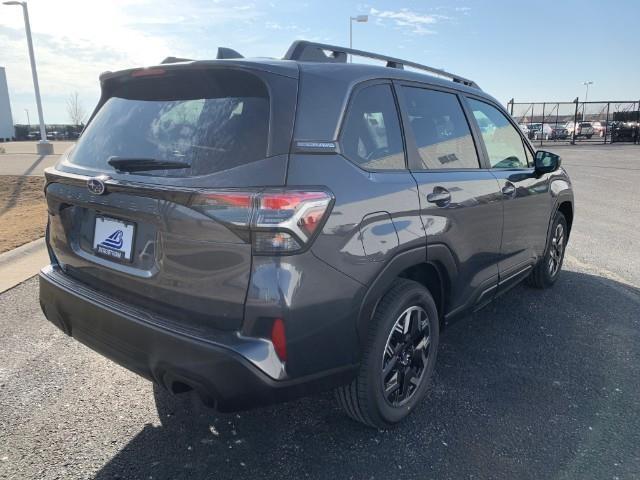 2025 Subaru Forester Vehicle Photo in Oshkosh, WI 54904