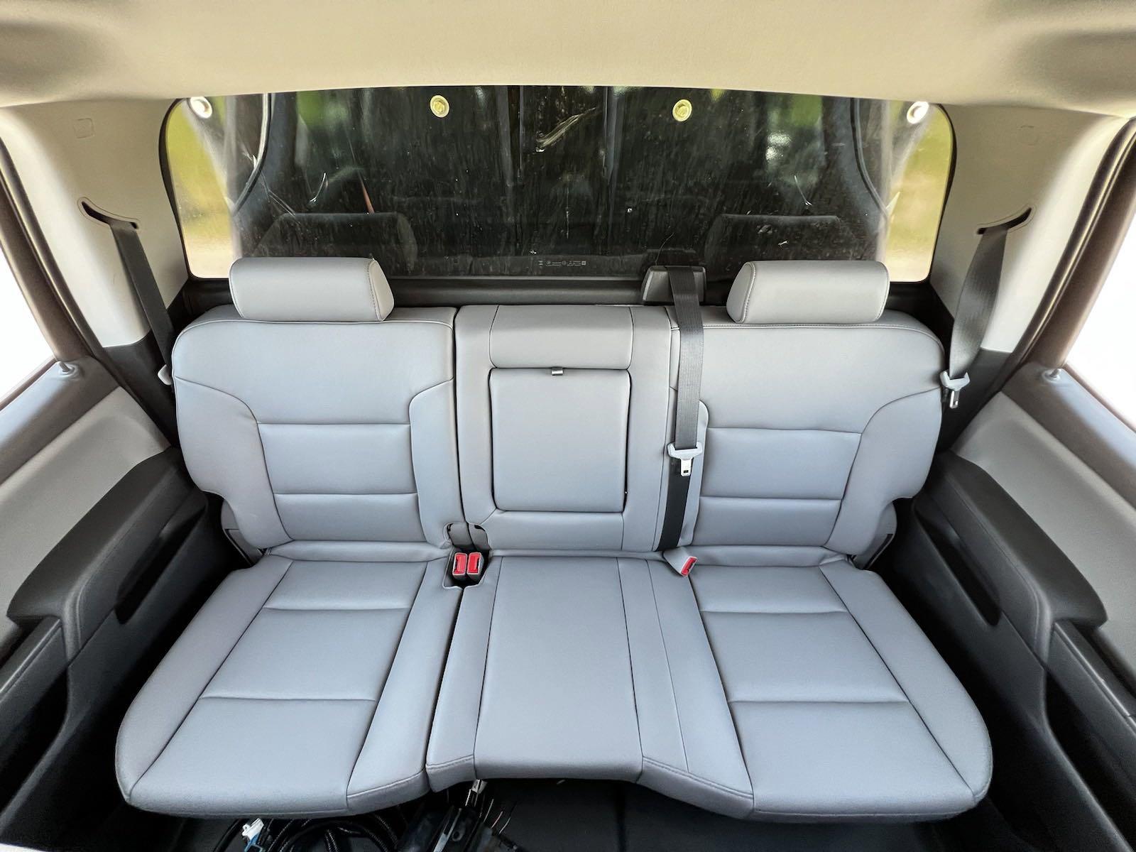 2024 Chevrolet Silverado 5500 HD Vehicle Photo in GEORGETOWN, TX 78626-7508