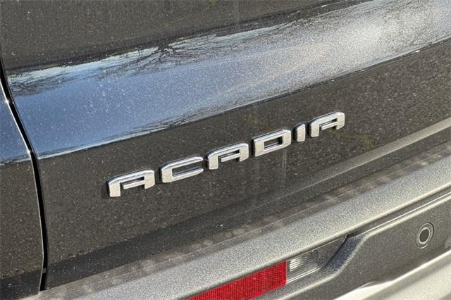 2025 GMC Acadia Vehicle Photo in ELK GROVE, CA 95757-8703