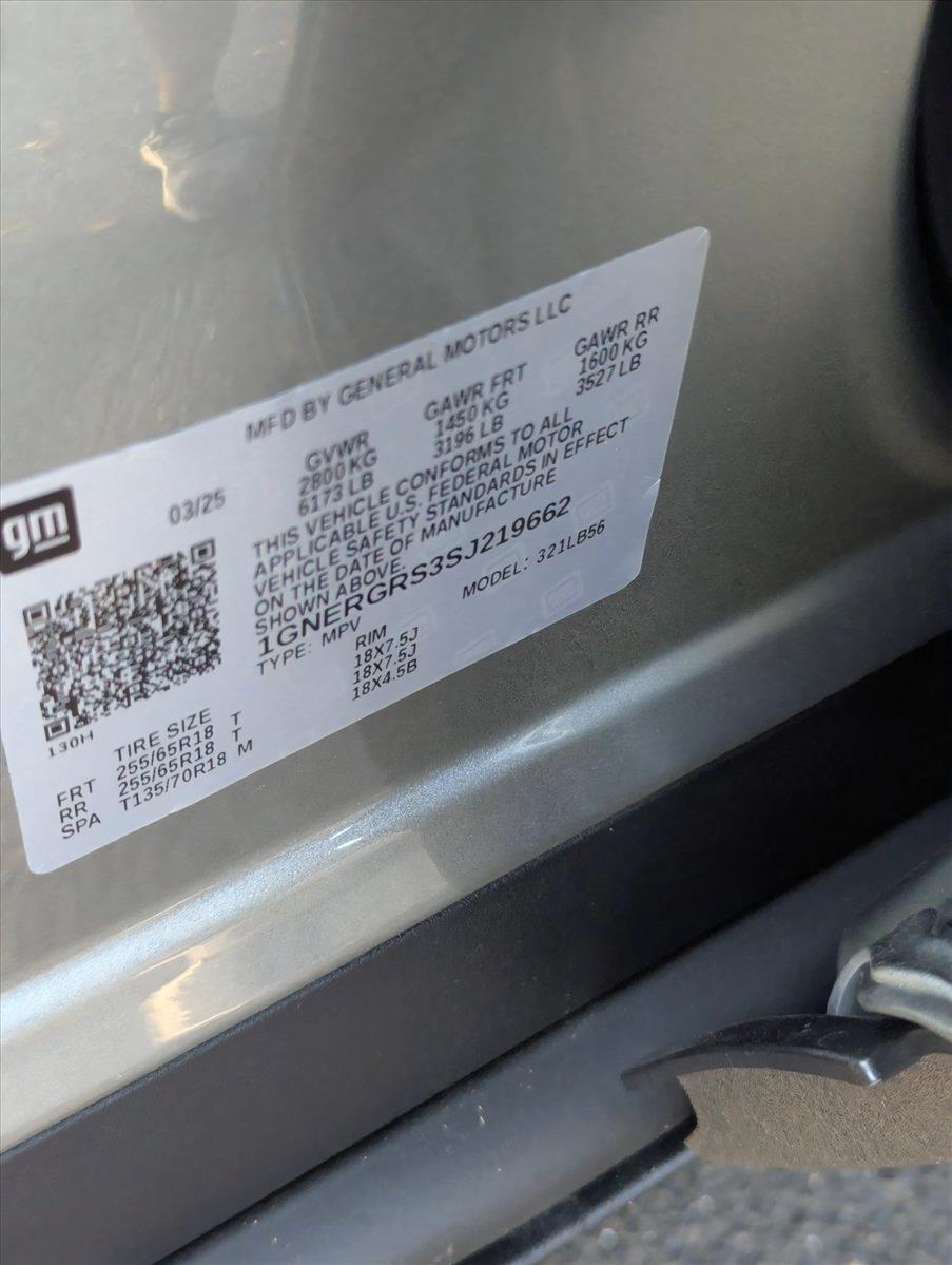2025 Chevrolet Traverse Vehicle Photo in GREENACRES, FL 33463-3207