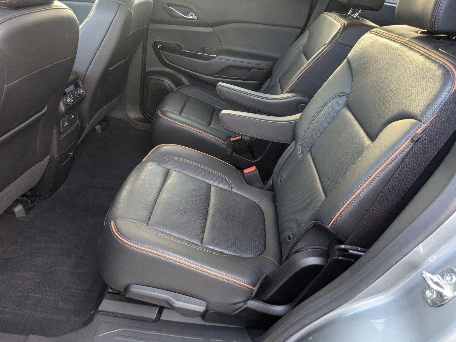 2023 GMC Acadia Vehicle Photo in MIAMI, FL 33134-2699