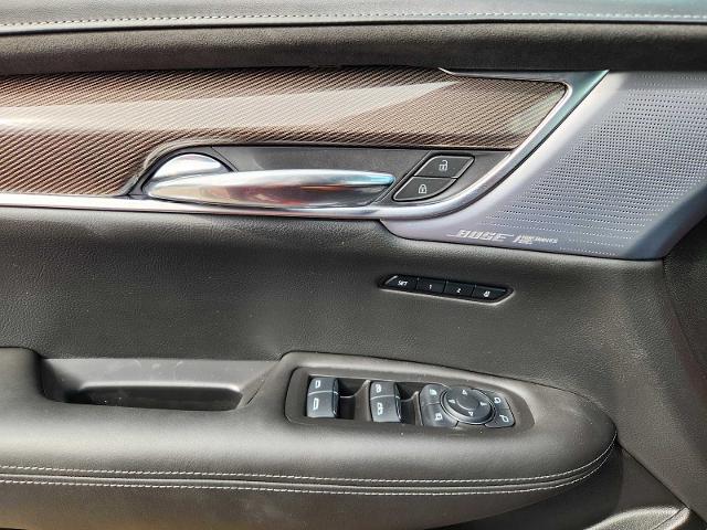 2024 Cadillac XT6 Vehicle Photo in HOUSTON, TX 77079
