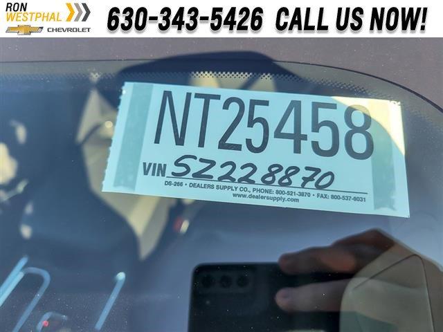 2025 Chevrolet Silverado 1500 Vehicle Photo in AURORA, IL 60503-9326