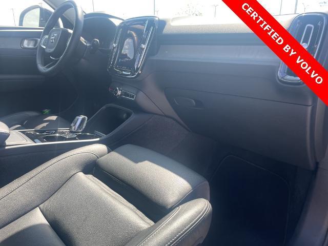 2024 Volvo XC40 Vehicle Photo in Grapevine, TX 76051