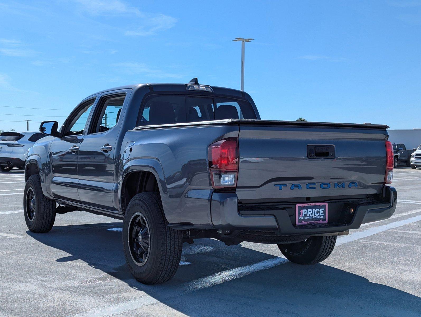 2022 Toyota Tacoma 2WD Vehicle Photo in Ft. Myers, FL 33907