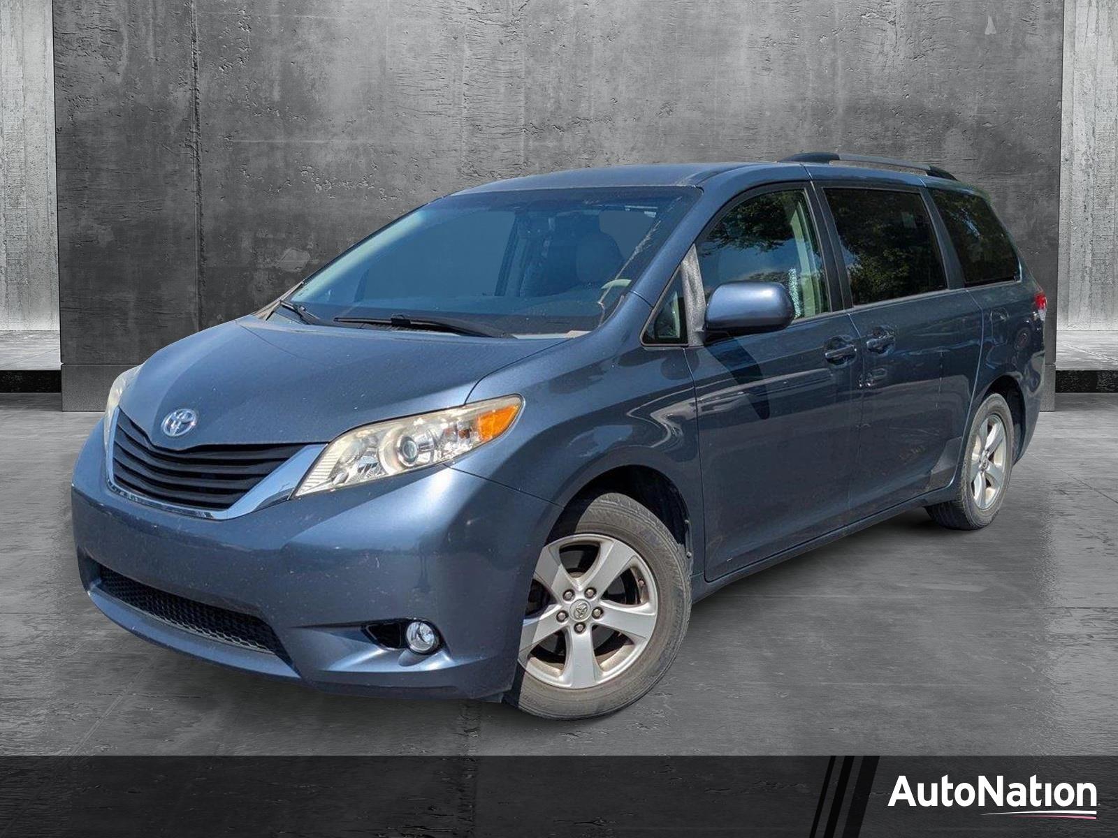2013 Toyota Sienna Vehicle Photo in Panama City, FL 32401