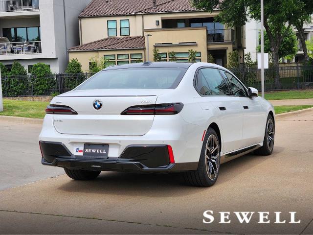 2025 BMW 740i xDrive Vehicle Photo in PLANO, TX 75024