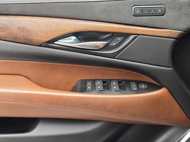 2020 Cadillac Escalade Vehicle Photo in DENTON, TX 76210-9321