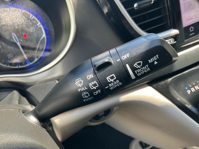 2023 Chrysler Pacifica Vehicle Photo in Kaukauna, WI 54130