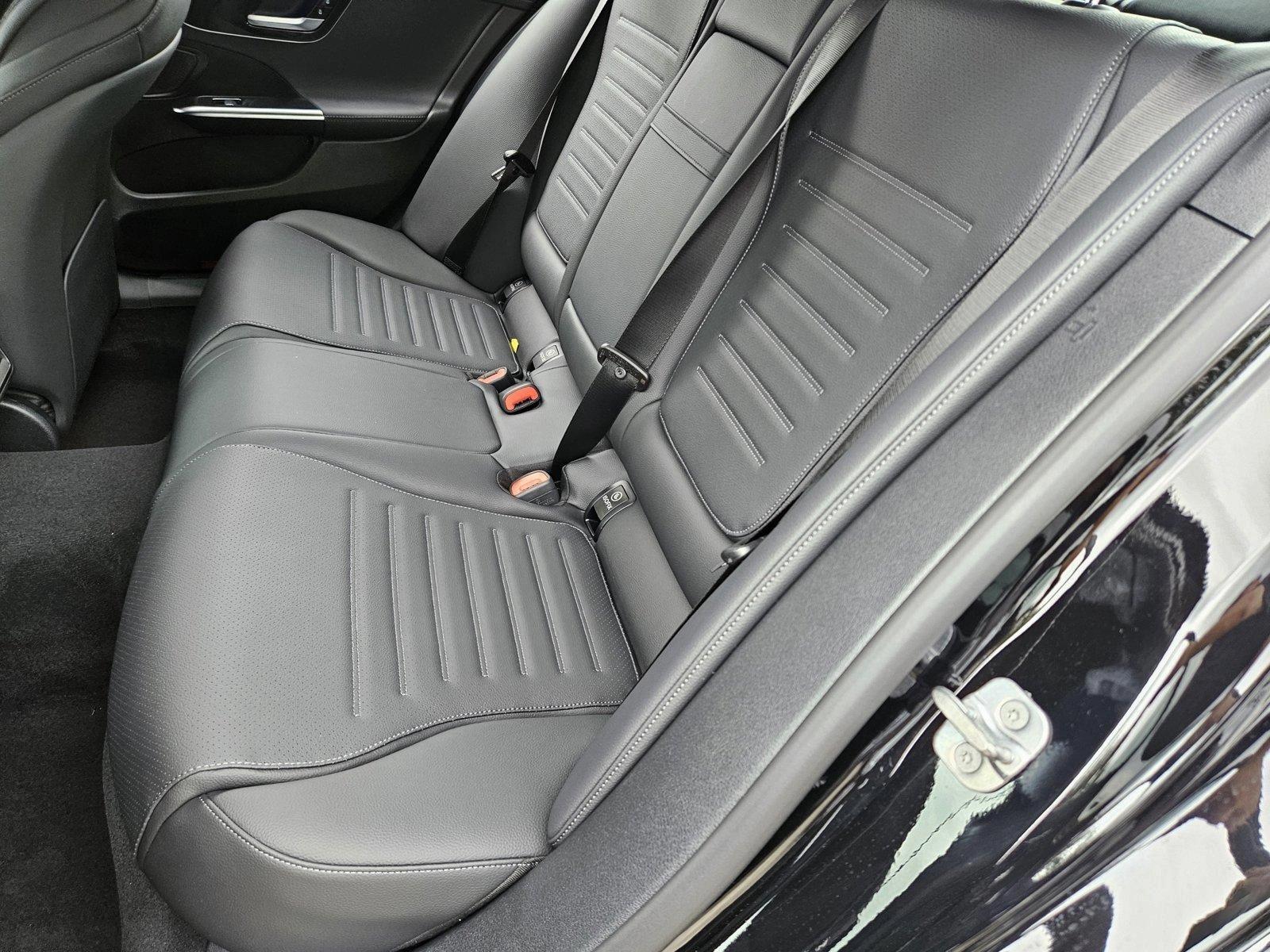 2025 Mercedes-Benz C-Class Vehicle Photo in Pembroke Pines , FL 33027