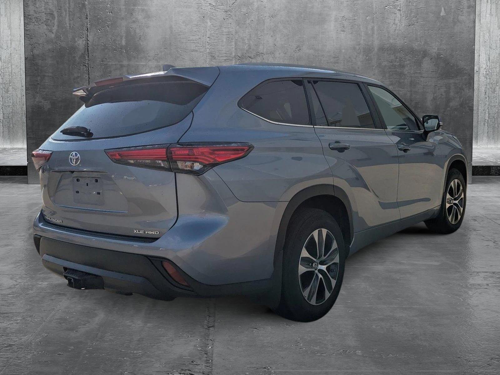 2023 Toyota Highlander Vehicle Photo in Winter Park, FL 32792