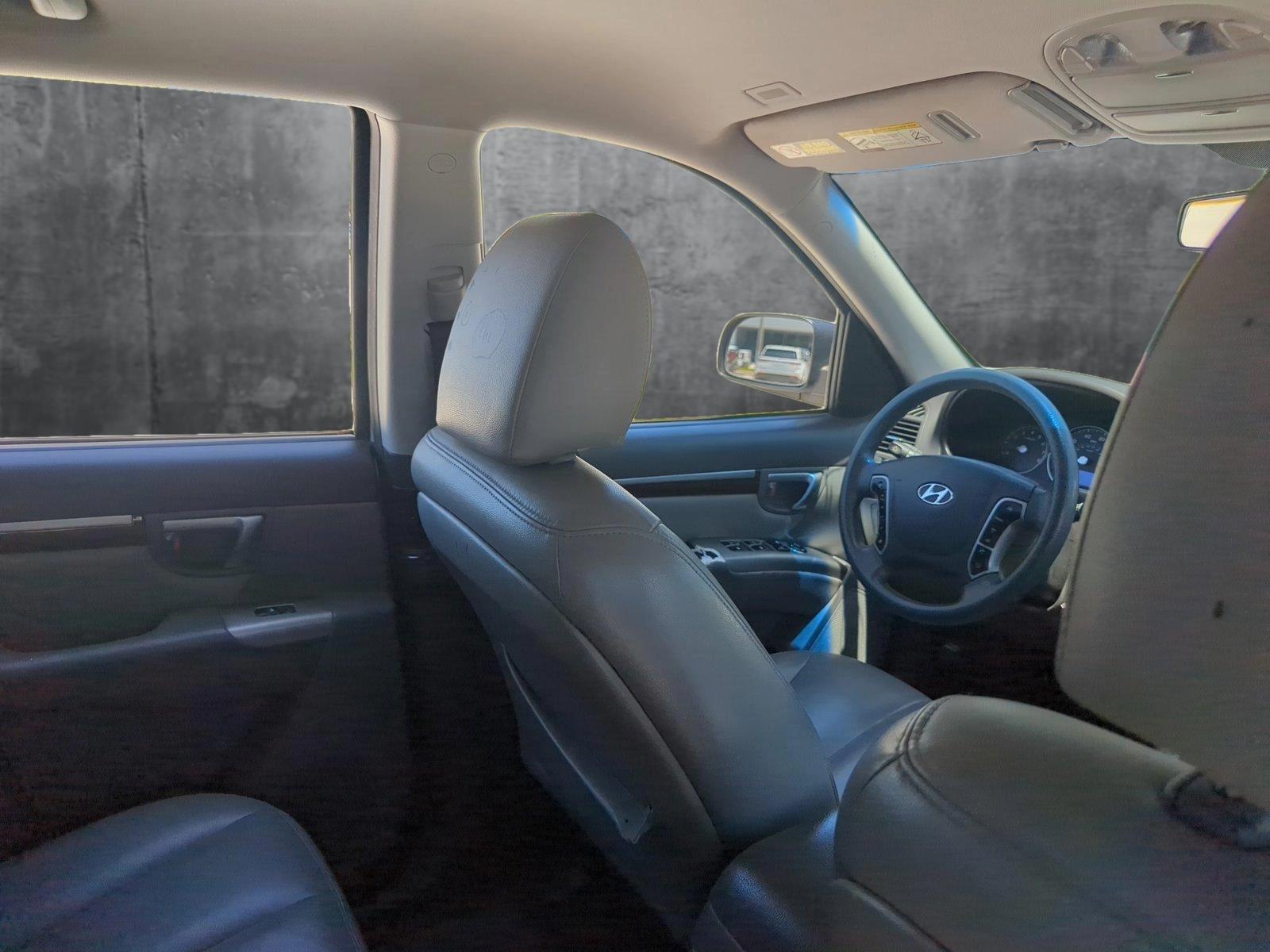 2011 Hyundai SANTA FE Vehicle Photo in Pembroke Pines, FL 33027