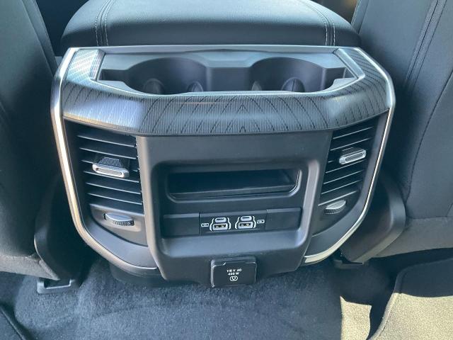 2025 Ram 1500 Vehicle Photo in Kaukauna, WI 54130
