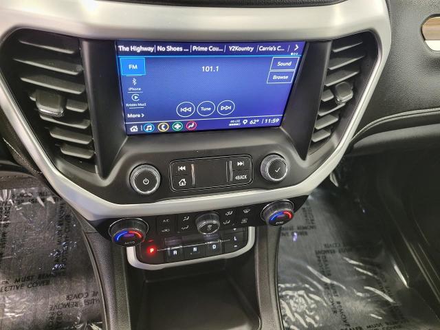2023 GMC Acadia Vehicle Photo in APPLETON, WI 54914-4656