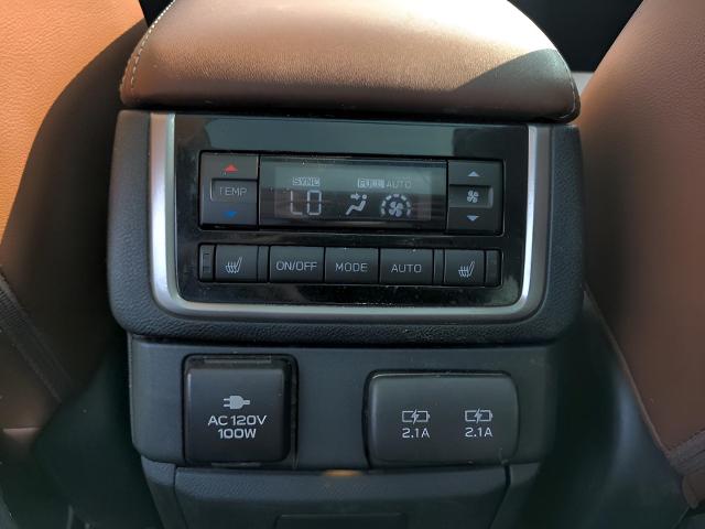 2022 Subaru Ascent Vehicle Photo in Green Bay, WI 54304