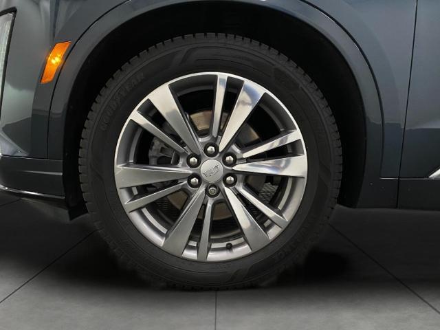 2021 Cadillac XT6 Vehicle Photo in Appleton, WI 54913