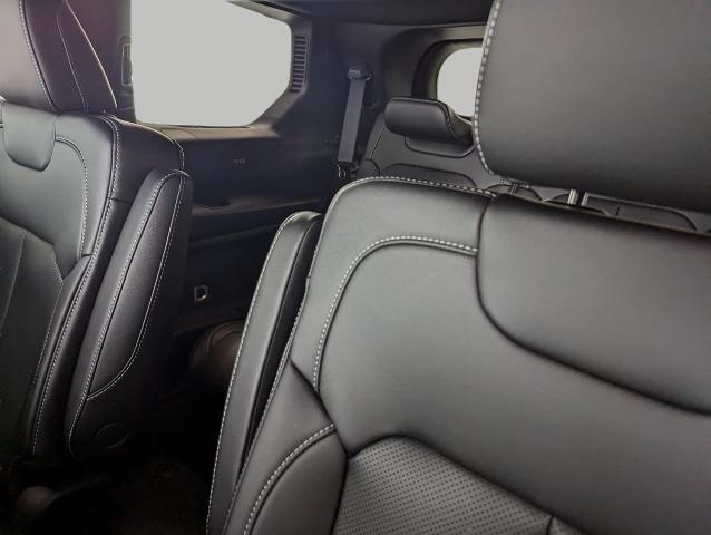 2025 Jeep Grand Cherokee L Vehicle Photo in Oshkosh, WI 54901