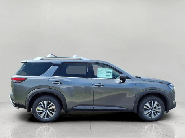 2025 Nissan Pathfinder Vehicle Photo in Appleton, WI 54913