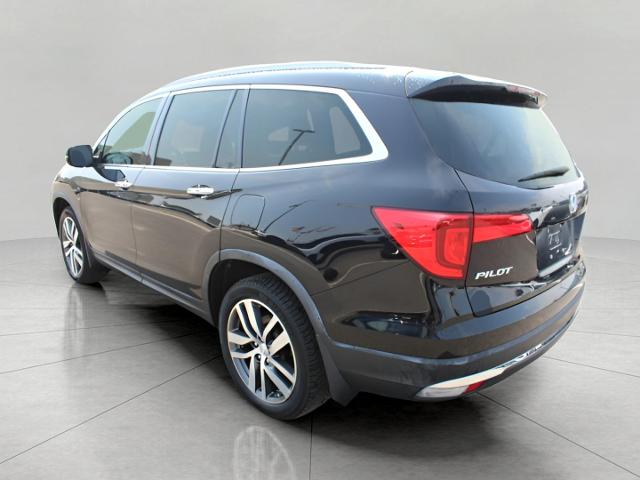 2017 Honda Pilot Vehicle Photo in Green Bay, WI 54304