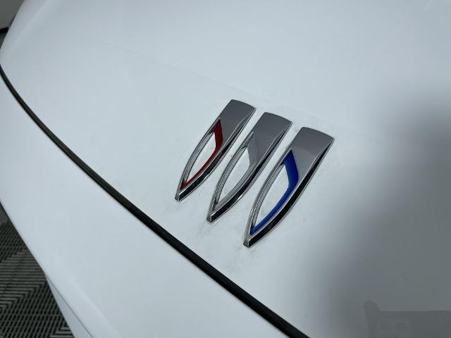 2025 Buick Envision Vehicle Photo in GILBERT, AZ 85297-0402