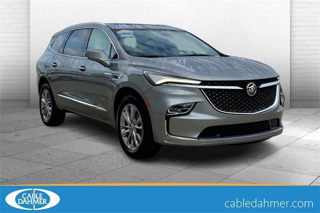 2023 Buick Enclave Vehicle Photo in INDEPENDENCE, MO 64055-1377
