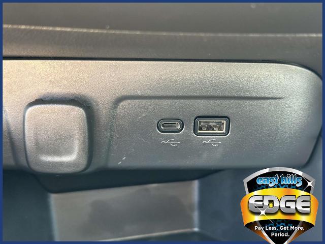 2024 Chevrolet Trax Vehicle Photo in Roslyn, NY 11576