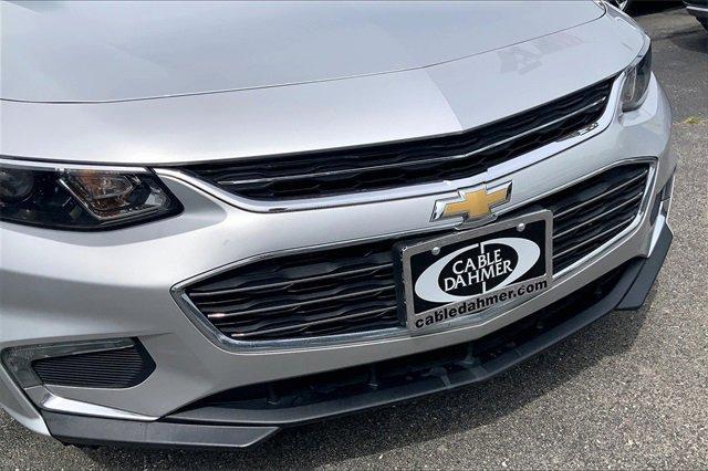 2018 Chevrolet Malibu Vehicle Photo in INDEPENDENCE, MO 64055-1377