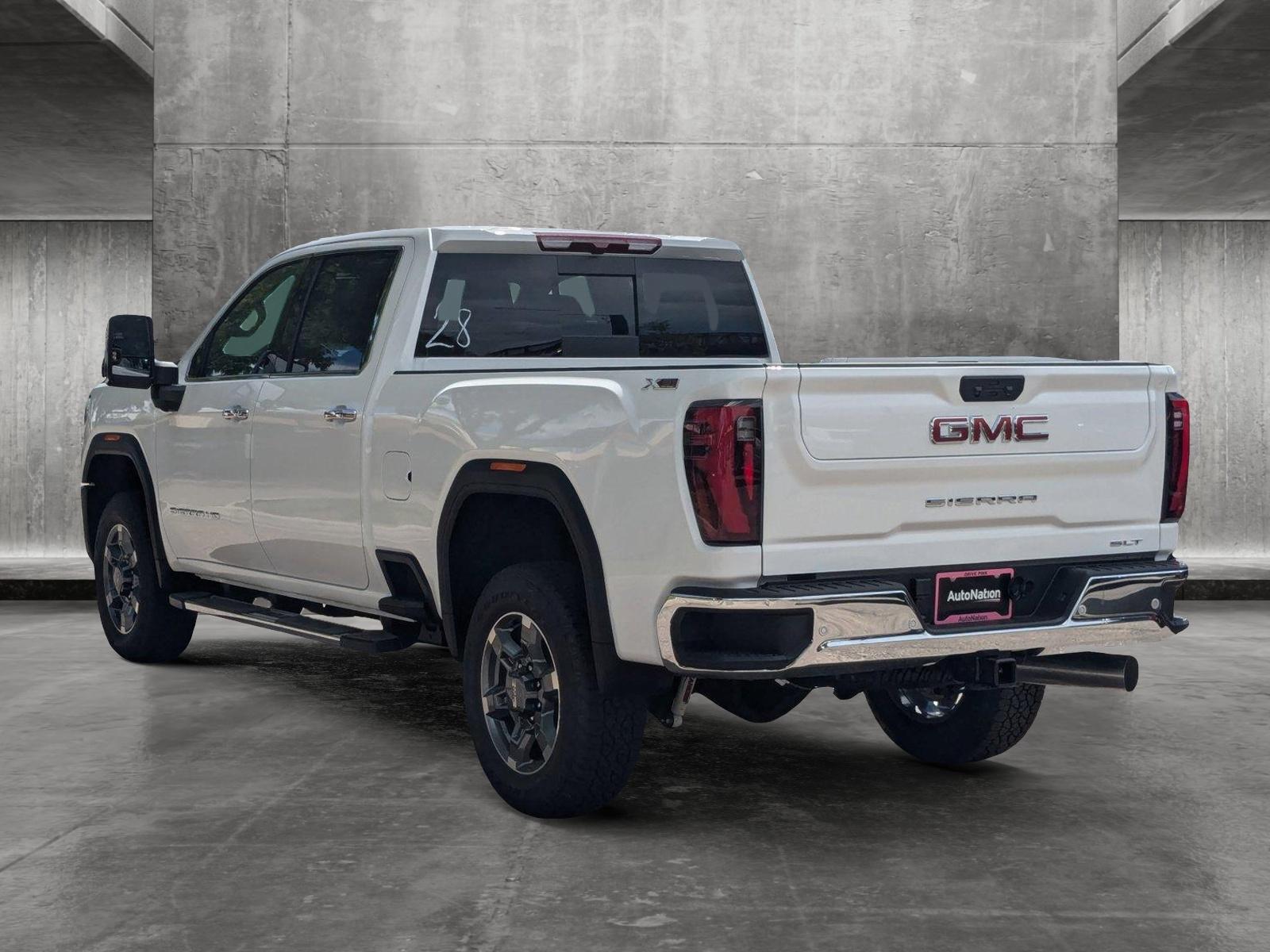 2025 GMC Sierra 2500 HD Vehicle Photo in LONE TREE, CO 80124-2750