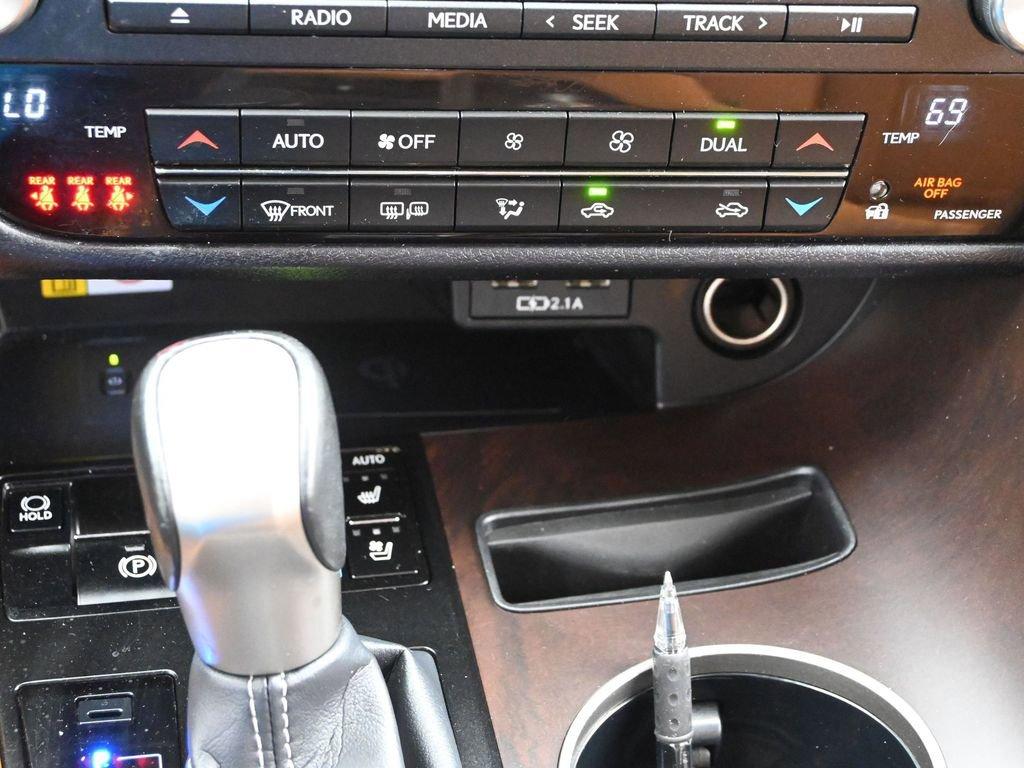 2021 Lexus RX 350 Vehicle Photo in Cedar Rapids, IA 52402