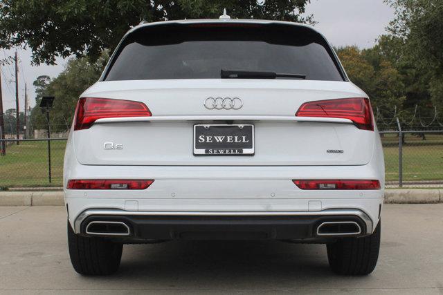 2024 Audi Q5 Vehicle Photo in HOUSTON, TX 77090