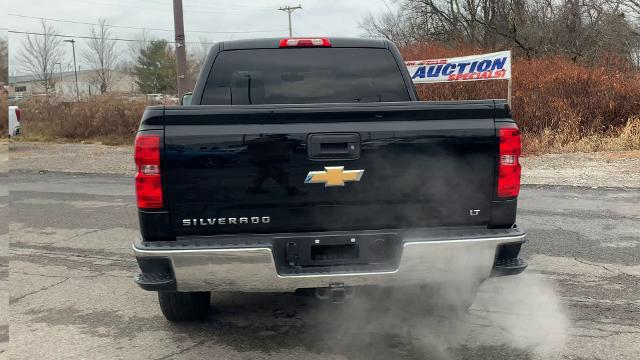 2016 Chevrolet Silverado 1500 Vehicle Photo in MOON TOWNSHIP, PA 15108-2571