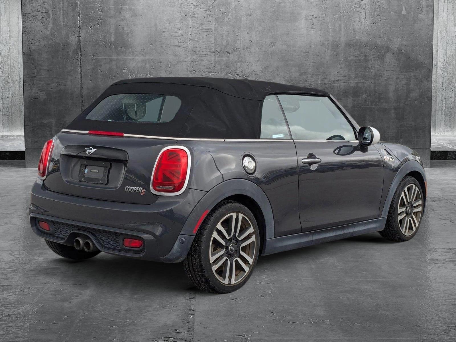 2019 MINI Cooper S Convertible Vehicle Photo in St. Petersburg, FL 33713