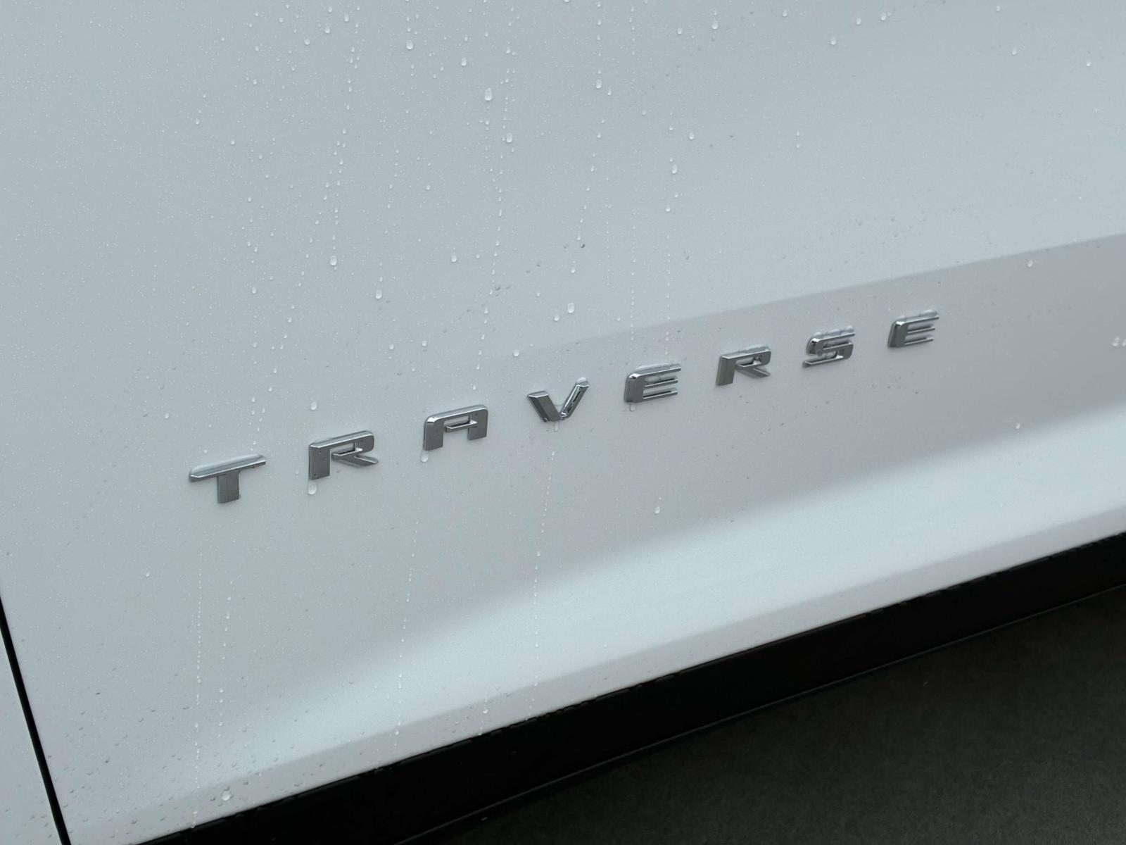 2025 Chevrolet Traverse Vehicle Photo in LOS ANGELES, CA 90007-3794