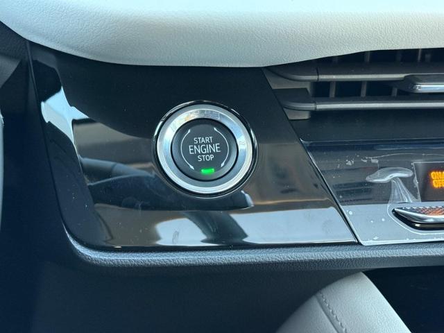 2025 Buick Envision Vehicle Photo in COLUMBIA, MO 65203-3903