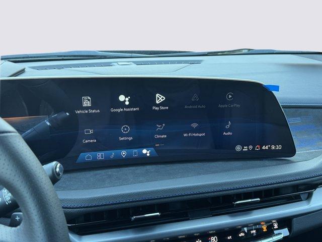 2025 Cadillac XT4 Vehicle Photo in LEOMINSTER, MA 01453-2952