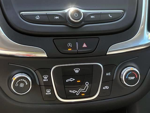 2022 Chevrolet Equinox Vehicle Photo in Roslyn, NY 11576