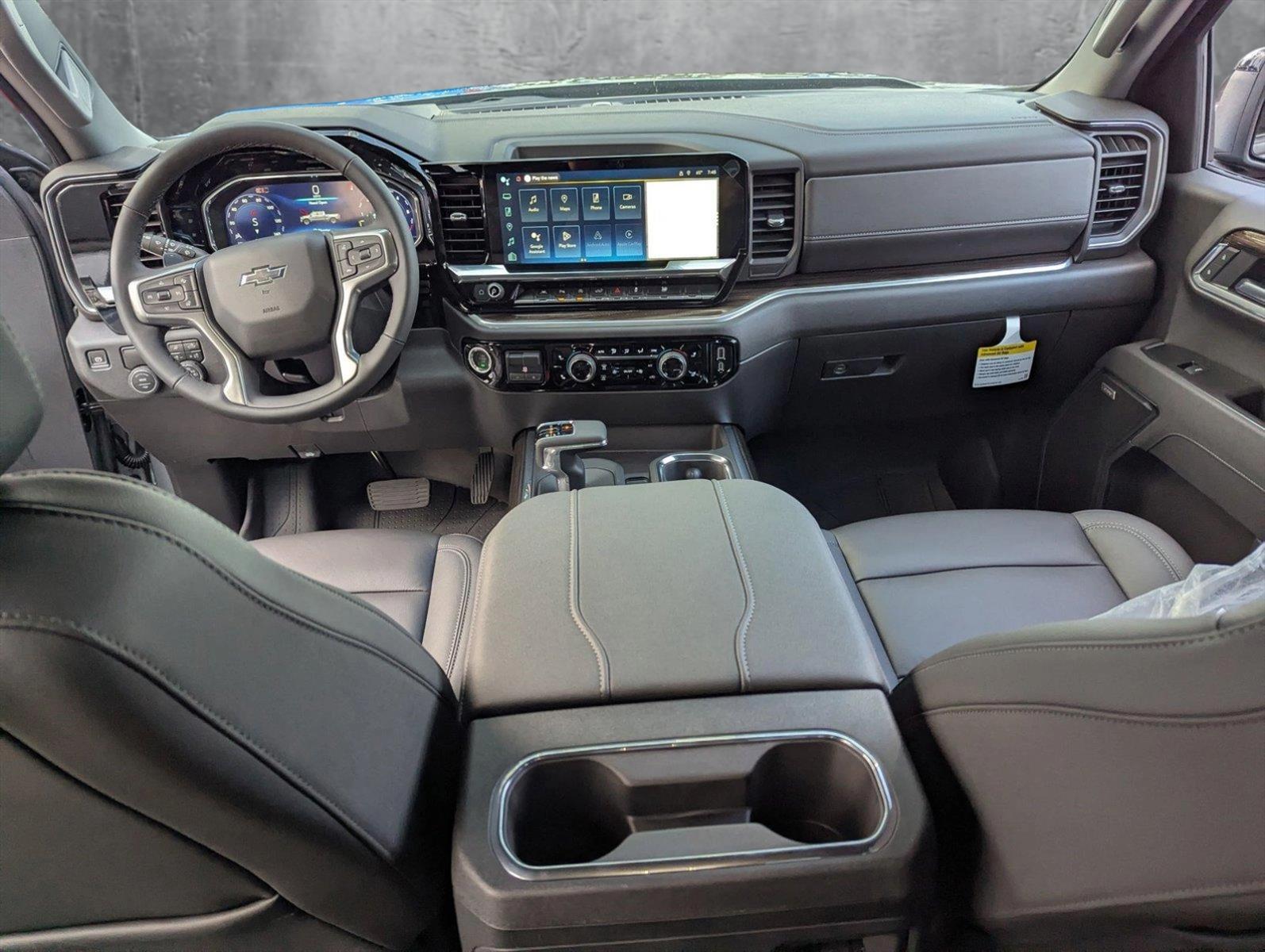 2025 Chevrolet Silverado 1500 Vehicle Photo in GREENACRES, FL 33463-3207