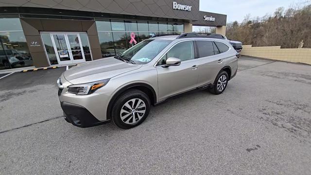 2020 Subaru Outback Vehicle Photo in Pleasant Hills, PA 15236