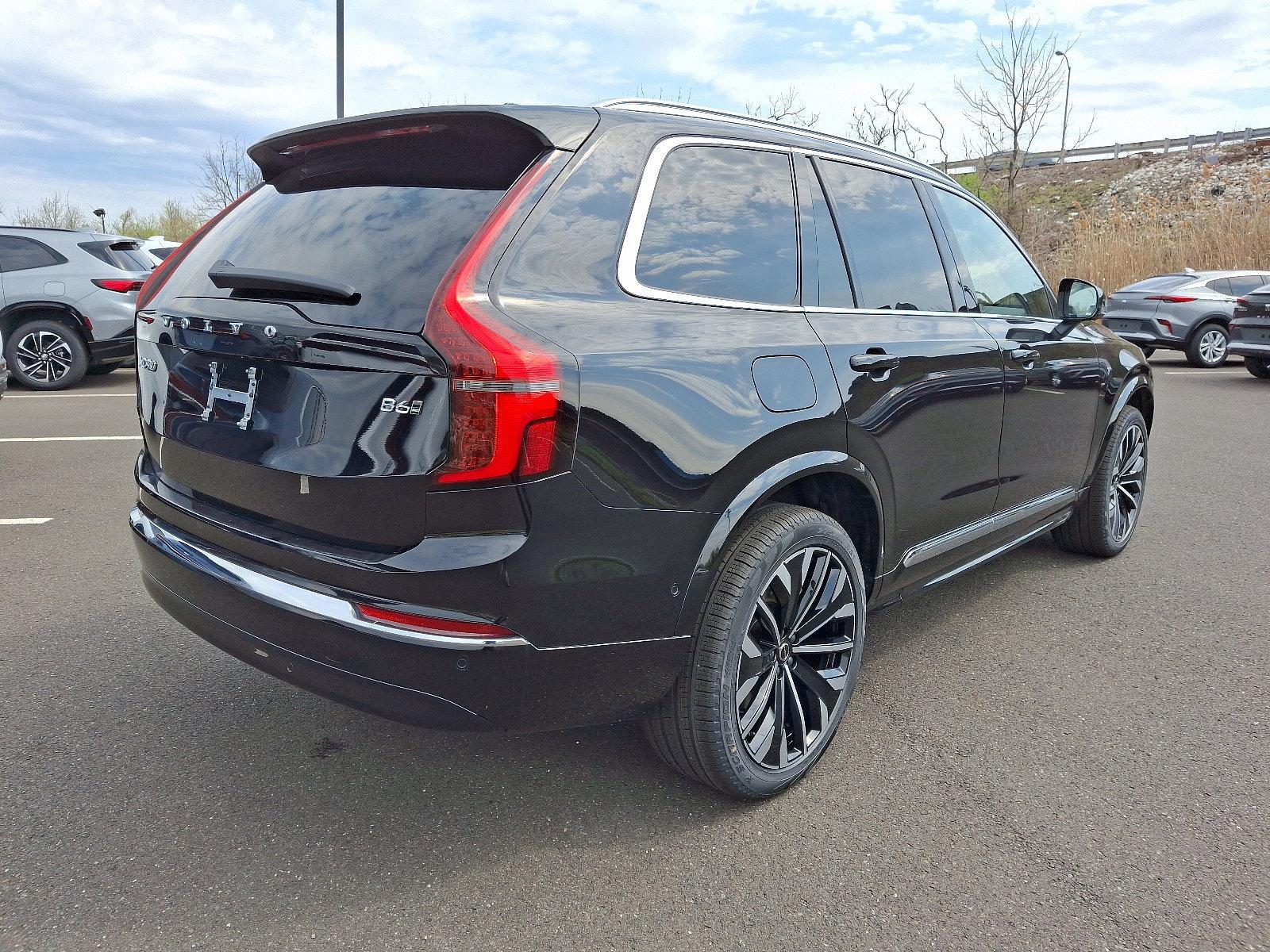 2025 Volvo XC90 Vehicle Photo in Trevose, PA 19053