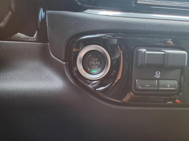 2025 GMC Sierra 1500 Vehicle Photo in ROSENBERG, TX 77471-5675
