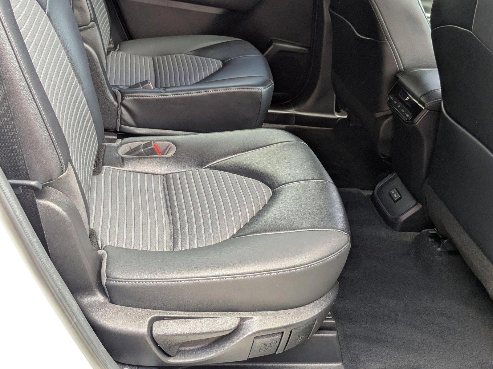 2022 Toyota Highlander Vehicle Photo in West Palm Beach, FL 33417