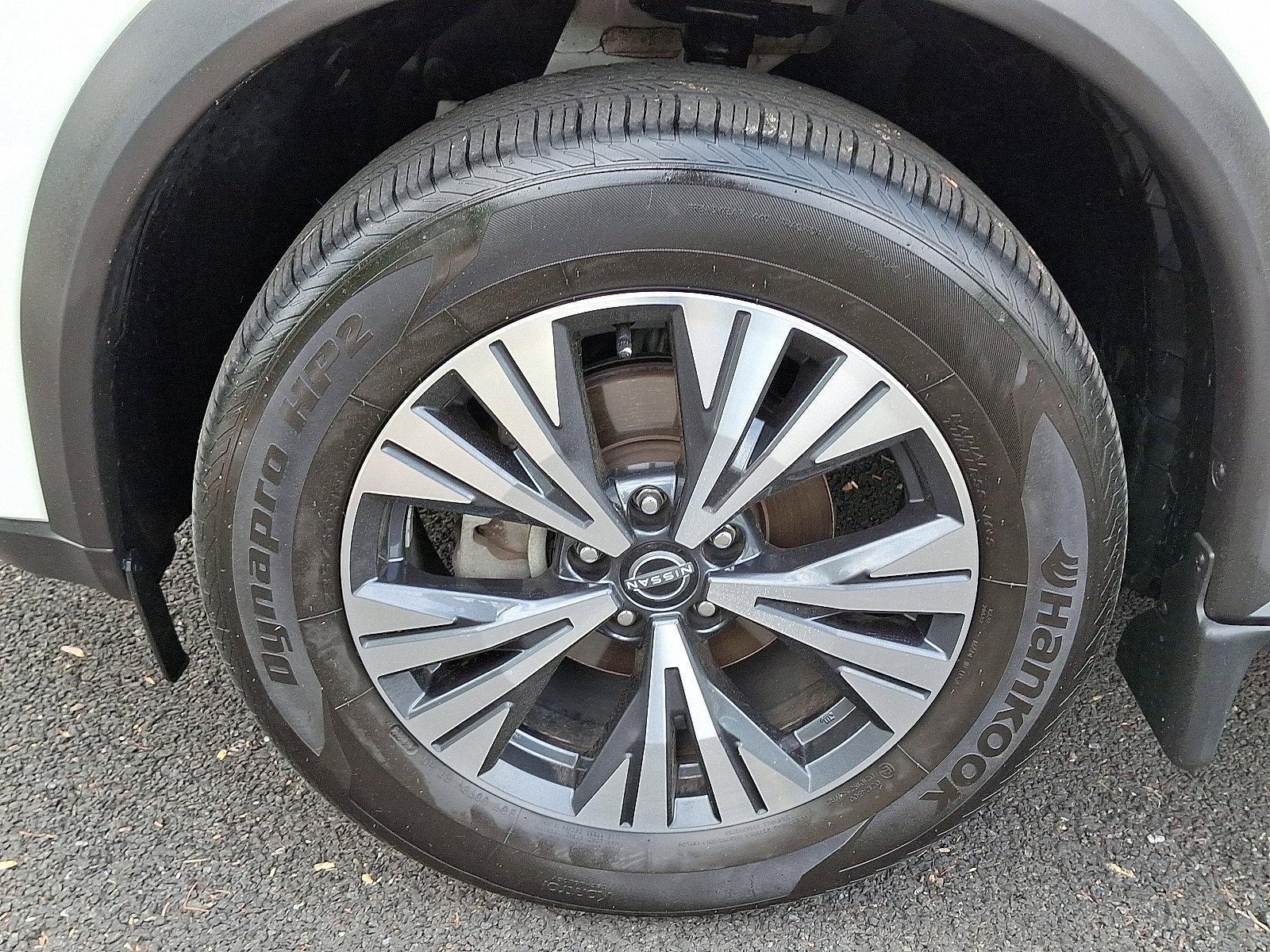2023 Nissan Rogue Vehicle Photo in Jenkintown, PA 19046