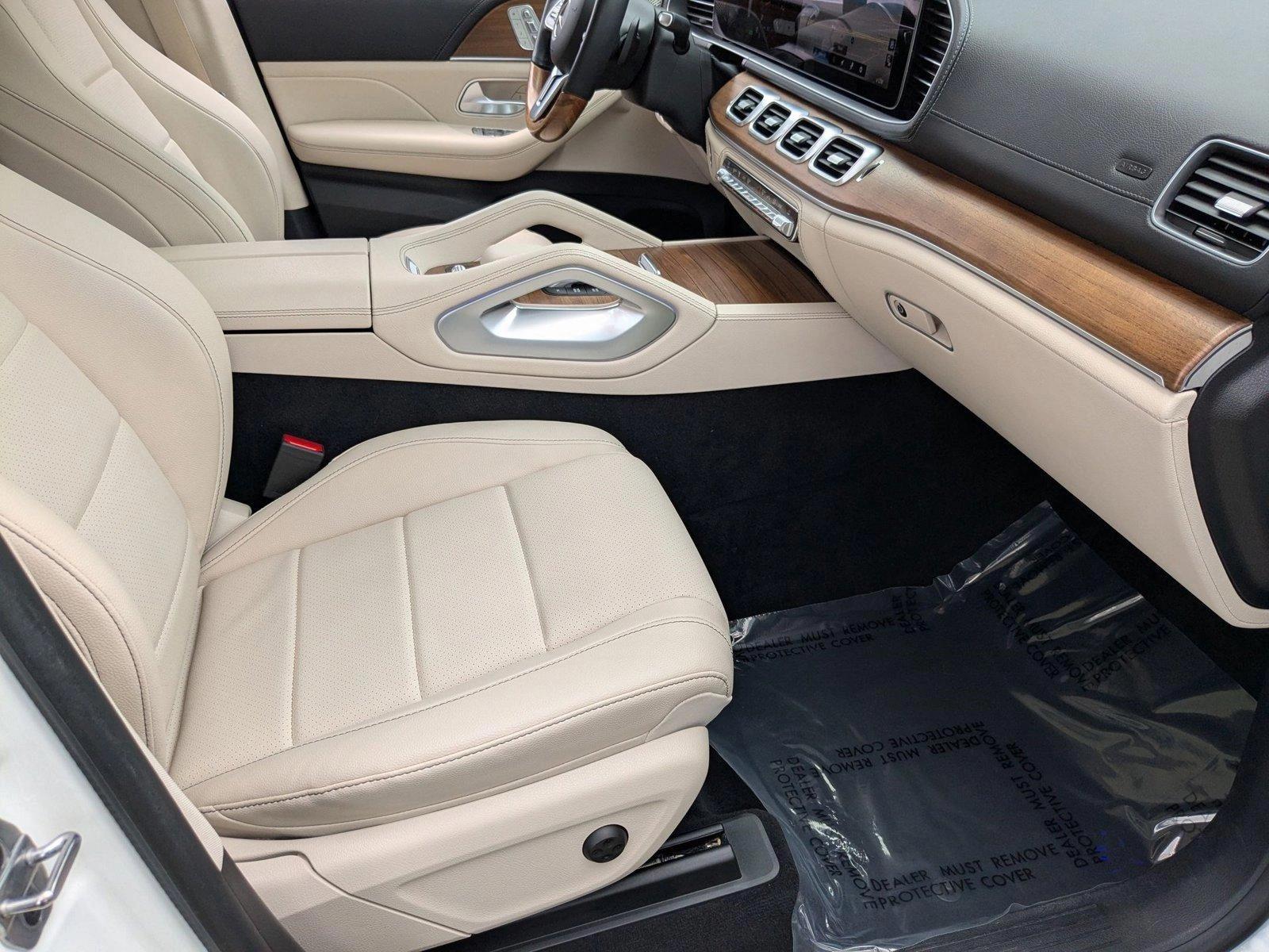 2022 Mercedes-Benz GLS Vehicle Photo in Miami, FL 33169