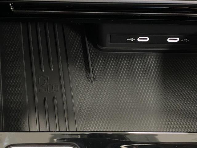 2025 Volkswagen Atlas Vehicle Photo in Appleton, WI 54913