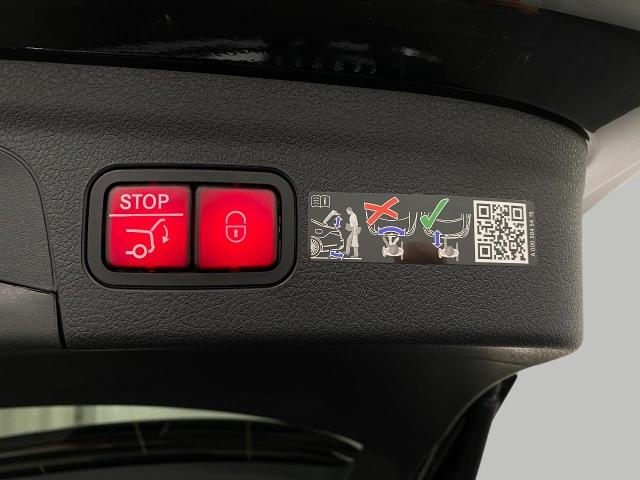2025 Mercedes-Benz GLE Vehicle Photo in Appleton, WI 54913