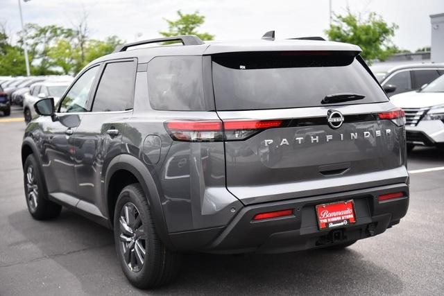 2025 Nissan Pathfinder Vehicle Photo in Ballwin, MO 63011