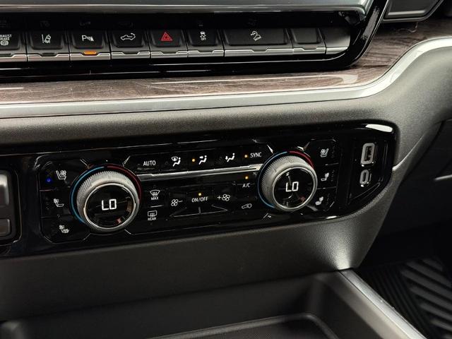 2025 Chevrolet Silverado 2500 HD Vehicle Photo in COLUMBIA, MO 65203-3903