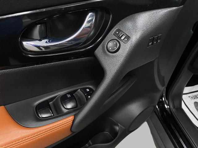 2018 Nissan Rogue Vehicle Photo in Appleton, WI 54913