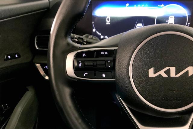 2023 Kia Sportage Vehicle Photo in Lees Summit, MO 64086